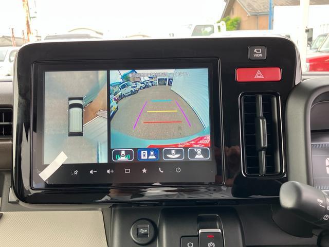 車両周囲の安全確認がナビの画面で可能な全方位カメラを装備！車両の前方、後方、左サイド前を切り替えて表示も可能！