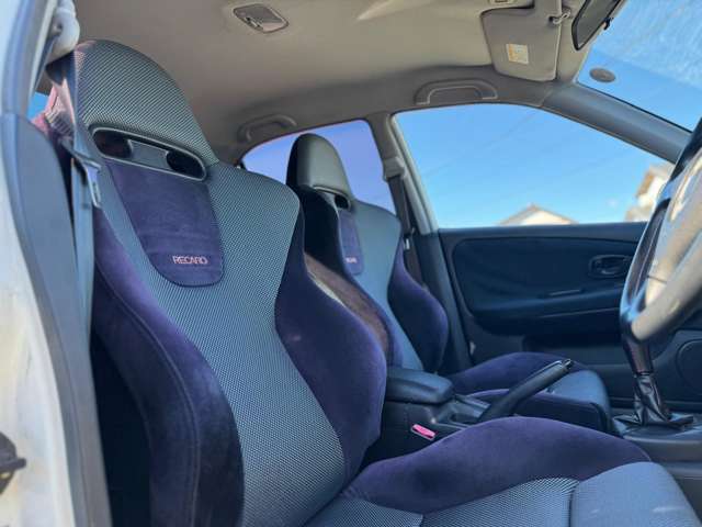 レカロ　純正シート