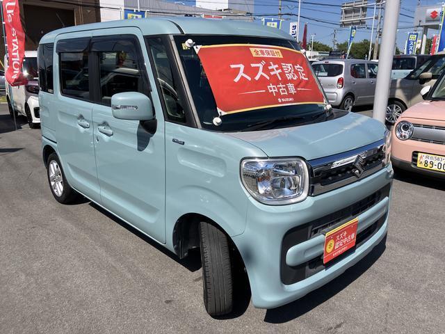 166号線沿いサンディさんファミリーマートさんの向かい側です。