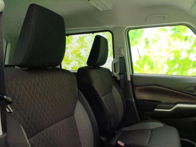 「この車の写真をもっと見たい」「状態が気になる」「この装備はついている？」どんな小さな疑問でもお気軽にお問い合わせください！