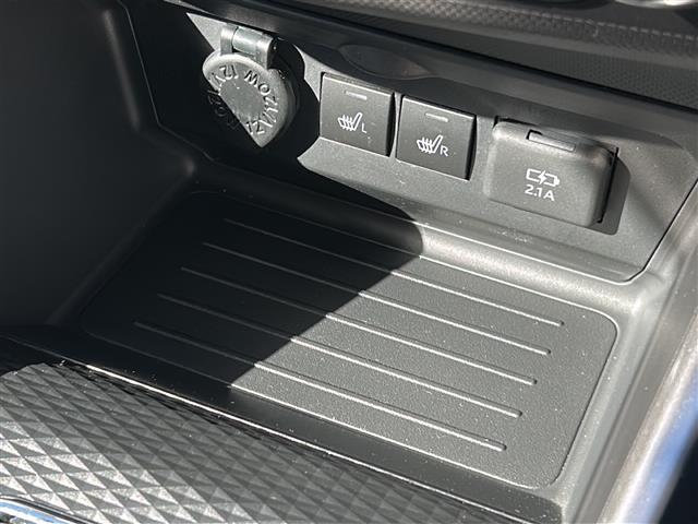 ◆最新ナビ（フルセグ・ワンセグ・DVD再生）もご案内。カロッツェリア・アルパイン・イクリプスのナビを取扱しておりバックカメラ（バックモニター）後席モニター（フリップダウンモニター）の取付も可能です。