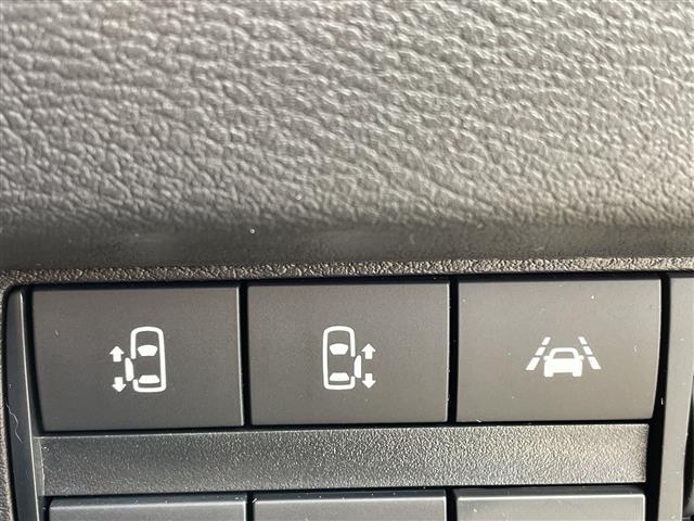 【その他】このクルマ限定で使える装備品が付いています！使い方などはぜひ実際に店舗にお越しいただき、専門スタッフにお尋ねください！