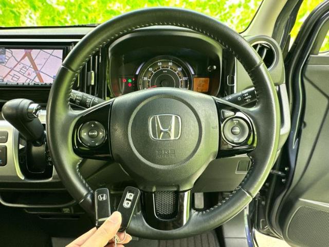 お車に合わせて無料保証以外にも、保証範囲、期間、距離を拡充させた有料保証もご用意しております！中古車の購入が初めてで不安・・・というお客様もご安心ください！