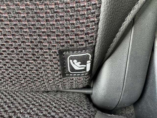 ISOFIXなのでチャイルドシートと連結が出来ます！