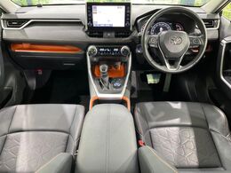 グループ総在庫数約30，000台！！全国の系列店からメーカー・車種問わずご紹介出来るので、あなたにピッタリのお車が見つかるはずです♪まずはお問い合わせ下さい☆