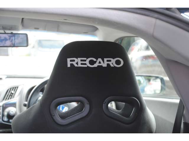 【整備も自信あり】弊社の整備は外注工場も含め、外車・国産車・メーカー多種多様なニーズを各社得意分野で対応しております。　他店で購入した車でもお気軽に修理等もご相談ください。
