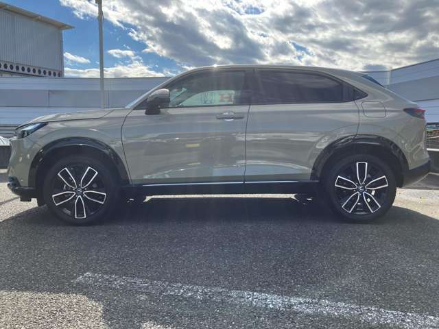 県外配送の場合は別途金額が掛かりますのでご確認ください。登録地域によっては車庫証明が必要になる場合がございますのでご相談下さい。