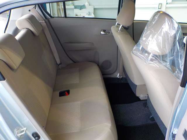 指定工場保有。購入からアフターフォローまで、お車のことは島根県出雲市のフレストにお任せください。営業時間9:00～19:00、水曜日定休