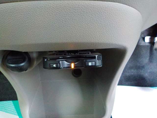 指定工場保有。購入からアフターフォローまで、お車のことは島根県出雲市のフレストにお任せください。営業時間9:00～19:00、水曜日定休