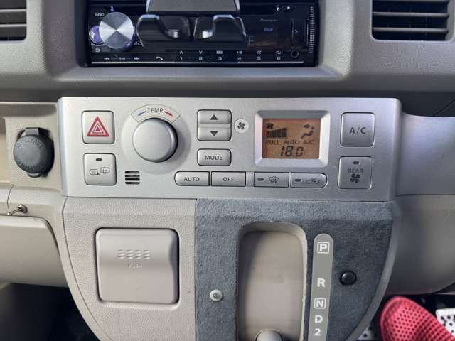 オートエアコン