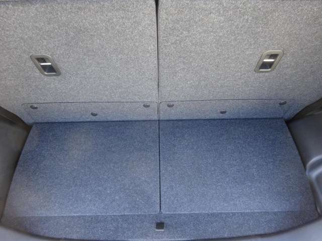 トランクもきれいです。