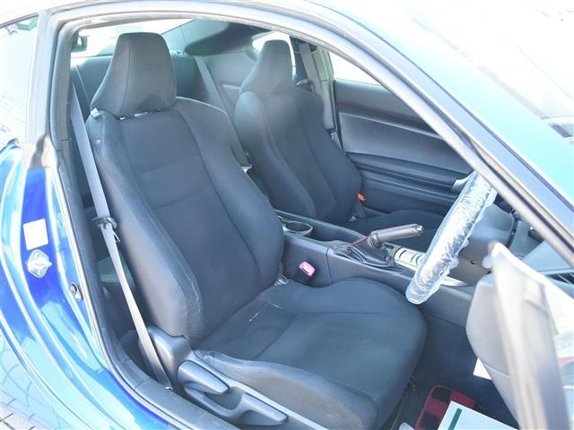 気になる車はすぐにお問い合わせください！画面右側の0066から始まる無料ダイヤルからお問い合わせ下さい！専門スタッフがお車のご質問にお答えいたします！