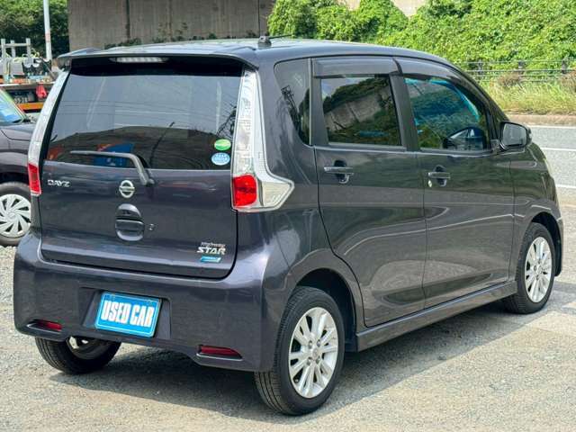 斜め後から★任意保険、クレジット、JAFなど車のことなら当店にお任せください！！！あいおい損保代理店です。お客様とお車の安全をお守りいたします。無料お見積りいたしますのでお気軽にご相談ください！！