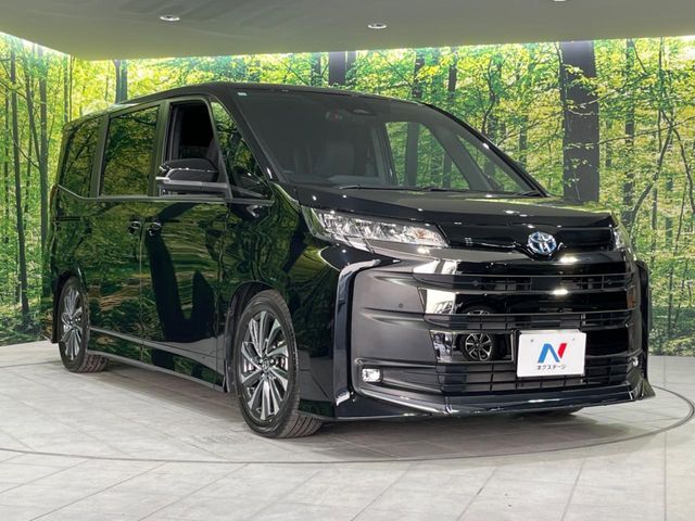 大好評のボディコーティング「弾スプラッシュコート」もご納車までに施工可能。通常のガラスコートと異なる、耐久年数6年の無機質ガラスコーティングが、ボディをキレイな状態に保ってくれます。