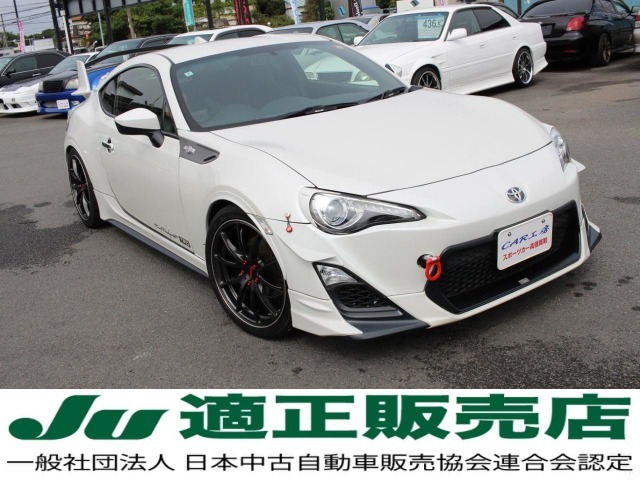 TRDエアロ（フロント/サイド/リアアンダー）RAYS18インチアルミホイル