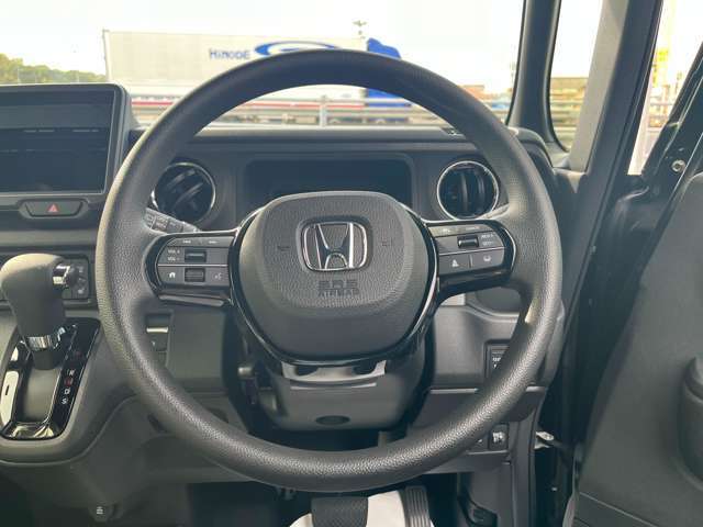 ☆車の保険は買ったところで加入するのがベストです。保険に関しても大手保険代理店をしておりますので安心してお任せください。不慮の事故の際も自社鈑金工場と連携して修理を進めてまいります☆