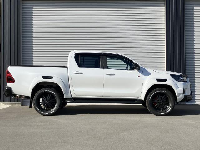 【テレビ電話で現車確認】神戸市にある「おくるまネットワーク株式会社」に来店頂けないお客様でもスマホがあればFacetimeやLINEなどを使いスタッフがリアルタイムに動画でご案内します。【無料】0078-6002-021252