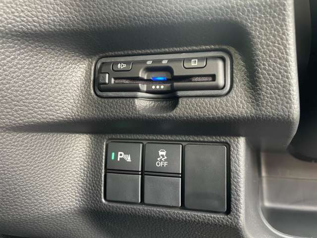 お車の詳細やご不明点も、無料電話0078-6002-633870をご利用してお気軽にお問合せください。