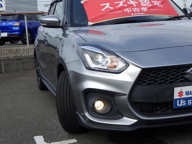 LEDヘッドランプ/LEDポジションランプ/フロントマルチリフレクターハロゲンフォグランプ　を標準装備しています。省エネで明るいのが特徴です。