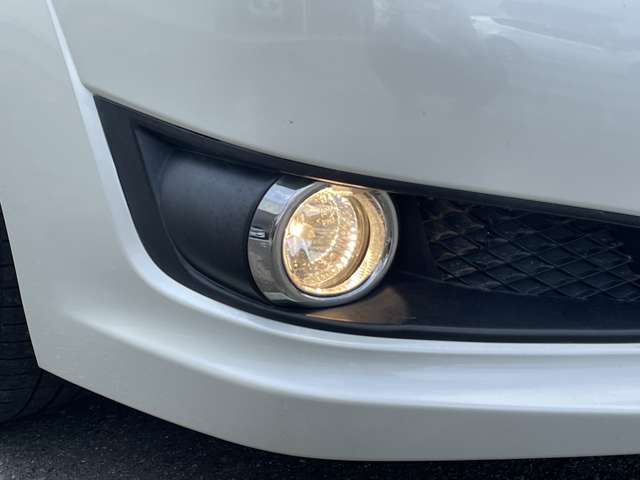 乗って触って体感してみてください！！そう！！フィーリングを感じ取ってください！　車両はお客様をまっていますよ！当社車両の一部は試乗可能です。お気軽にスタッフまでご相談ください！