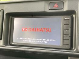 【ディスプレイオーディオ】お持ちのスマートフォンと連携して、ナビやbluetoothでの音楽再生が可能です♪デザインはもちろん操作性も良好！別途ナビ機能の取付けも可能です♪