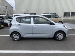 静岡ダイハツの中古車は、展示前に徹底した洗車や室内清掃を実施しております。