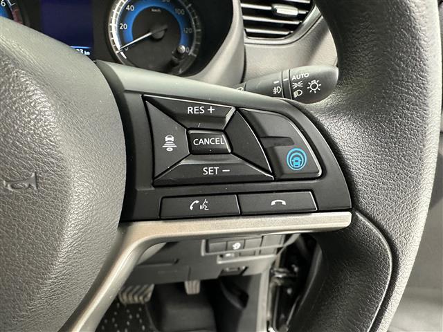 【運転席操作部】快適なドライブを楽しむための機能が装備されています！運転席から触れるので、使いやすいです！除菌プランいれていただくと、さらに清潔で安心していただけます！
