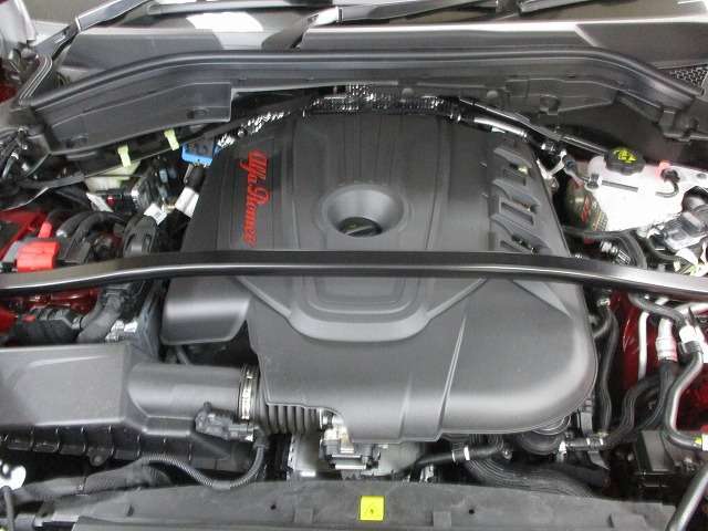 2.2リットルターボディーゼルエンジン