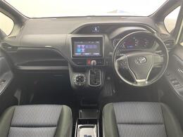 【インパネ全体】全方位で視界が広く、高い目線で運転もしやすいです！