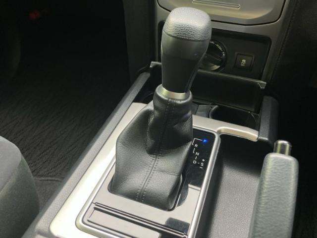 お車に合わせて無料保証以外にも、保証範囲、期間、距離を拡充させた有料保証もご用意しております！中古車の購入が初めてで不安・・・というお客様もご安心ください！