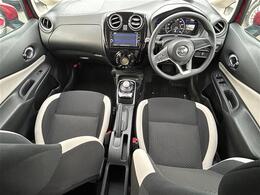 【インパネ全体】全方位で視界が広く、高い目線で運転もしやすいです！