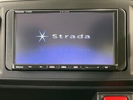 【ナビゲーション】使いやすいナビで目的地までしっかり案内してくれます。各種オーディオ再生機能も充実しており、お車の運転がさらに楽しくなります！！