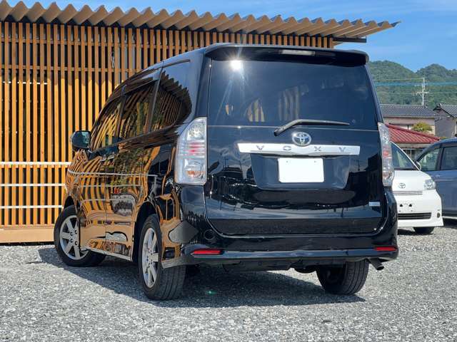 当社は常に安さと品質を追求すると同時にお客様にご満足いただける販売を目指しており、追加オップションを強引にすすめたり、購入を催促するようなしつこい営業は一切しておりません。安心明確をお約束致します。