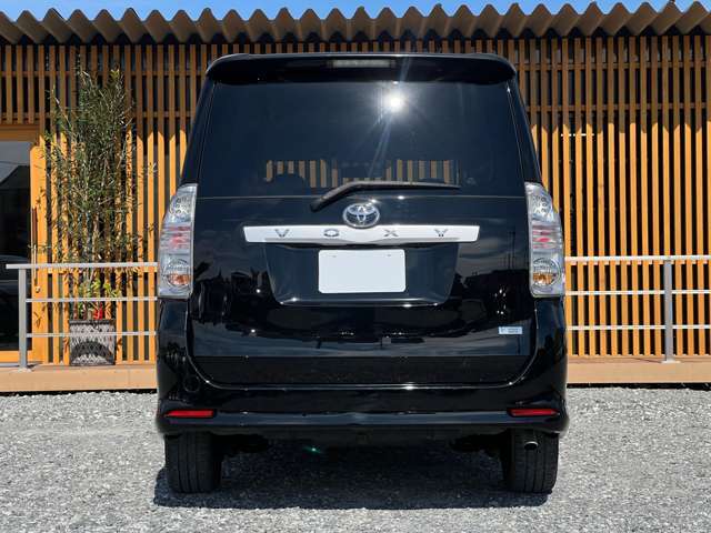 カウトは九州自動車道甘木インターより車で10分、県道112号線（旧 国道386号線）沿い、甘木税務署すぐ近くにあります。詳しくは地図マップで「カウト」と検索してください。