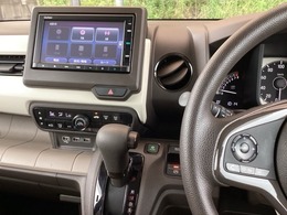 ホンダ純正メモリーナビ搭載ですので、遠距離へのお出かけもお任せ下さい。