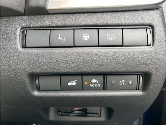 各種スイッチ類、リモコンオートバックドア