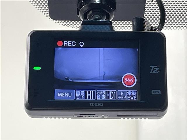【ドライブレコーダー】万が一の事故してしまった、事故された時しっかりと記録してくれます！！安心してドライブが楽しめますね♪