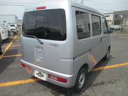 自社工場なので、突然のトラブルでもすばやく対応いたします。