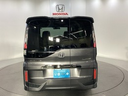 Honda認定中古車 U-Selectは3つの安心をお約束します。　1　Hondaのプロが整備した安心。 2　第三者機関がチェックした安心。　3　購入後もHondaが保証する安心。