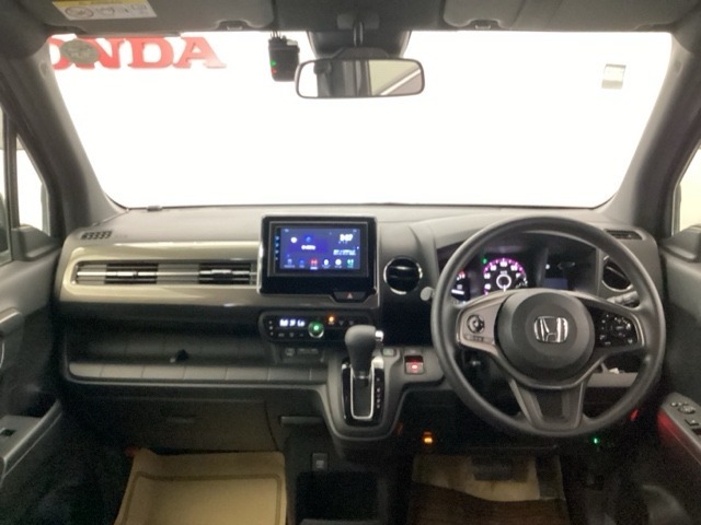 ドライバー目線の画像です。視界が確保されているので運転しやすいです。