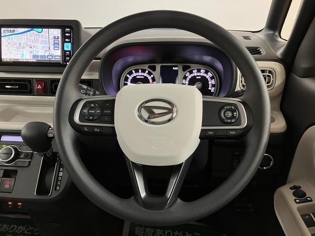 ハンドルから手をはなさずにオーディオ・ナビの音量調整の操作ができますよ♪4スピーカーシステム16cmリヤスピーカー設定