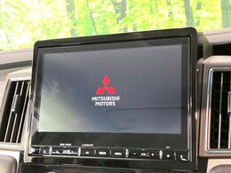 【純正ナビ】人気の純正ナビを装備。オーディオ機能も充実しており、Bluetooth接続すればお持ちのスマホやMP3プレイヤーの音楽を再生可能！毎日の運転がさらに楽しくなります！！