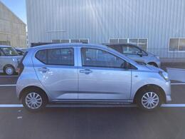 静岡ダイハツの中古車は、展示前に徹底した洗車や室内清掃を実施しております。