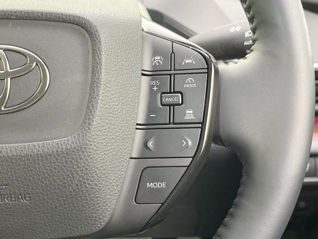 【レーダークルーズコントロール】高速道路での長距離走行が楽に！！自動で速度を保つクルーズコントロールが、衝突軽減システムと連携し、前方の車両を感知して車間を保つように速度調節してくれます！！