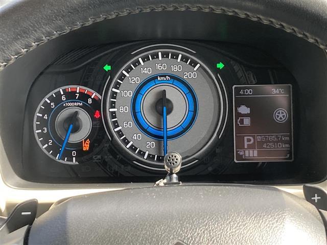 ご成約頂いたお車は全車保証付で納車後も安心！有料オプションで長期保証をお選びいただくことも可能です。