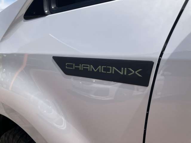 特別仕様車、CHAMONIXがベースとなります