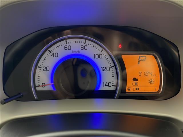 【スピードメーター】メーターがシンプルで見やすく運転しやすいですね！