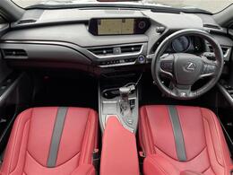 【インパネ全体】『インパネ全体』の画像になります。写真の内容に関してご不明点、ご質問等がございましたらお気軽にガリバー店舗までお問い合わせください。