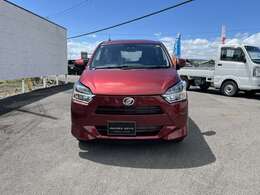 弊社直接買取車両の為、自信のある車と自慢の価格でご提示しております。