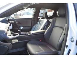 ■内装状態も◎■中古車では、外装状態が良好でも喫煙車であったり、芳香剤の匂いに使用上出来る汚れやキズがありますが、当社は「全車新車ベース」なのでキズもなければ新車の香りしかしません！